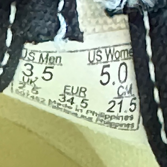 Vans Mary Jane Style 93 Black and White Canvas Sneakers, NWOT, Women’s Multiple - Picture 9 of 16